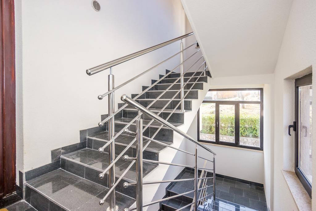 Cozy And Modern Apartments Kastav Exterior foto